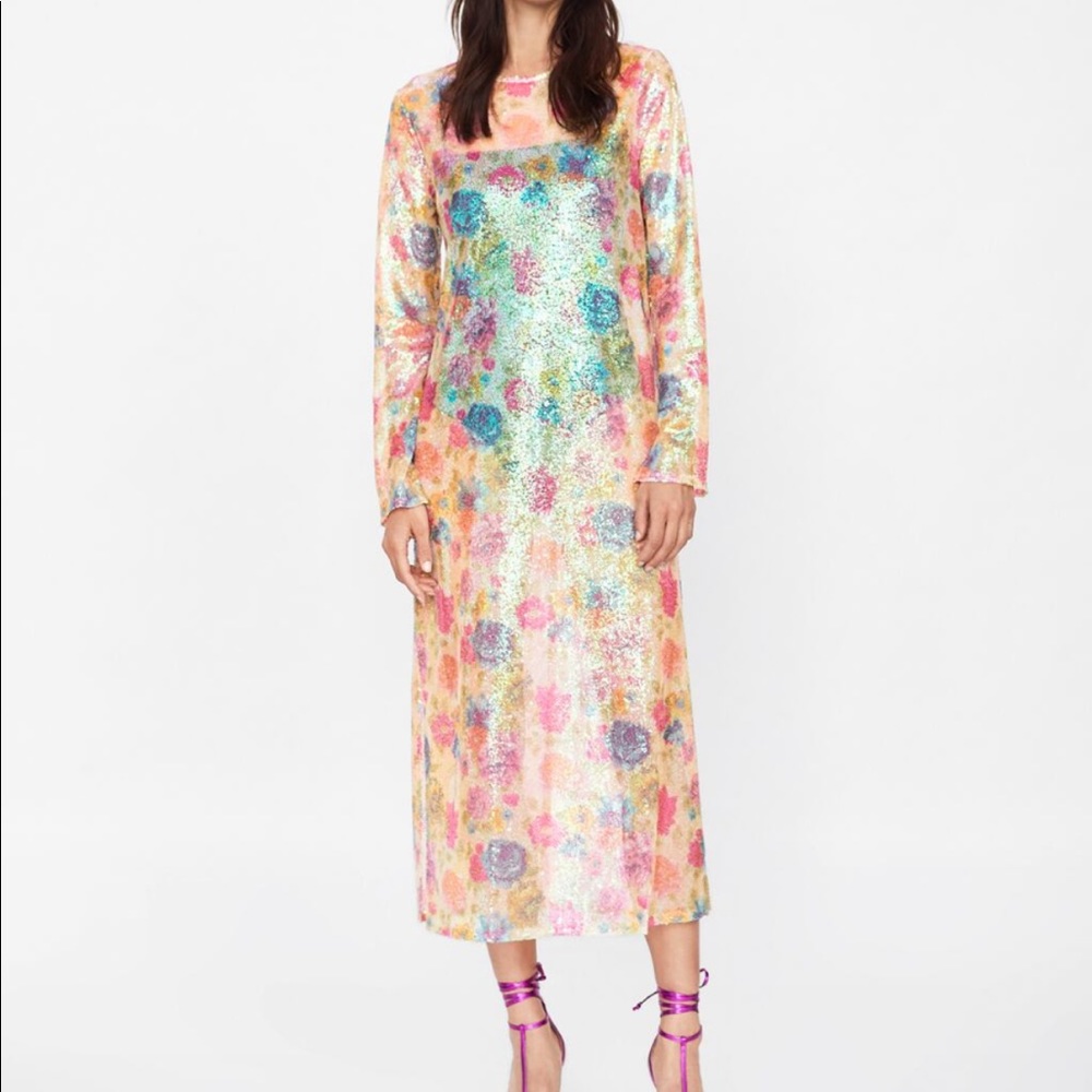 Print sequin dress